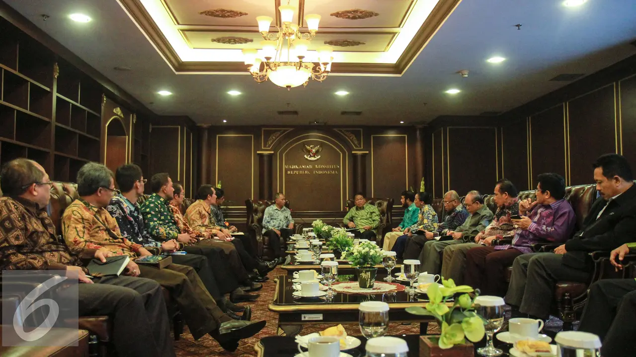 20160106-Pimpinan-KPK-Temui-Ketua-MK-Jakarta-FF
