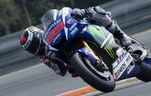 Lorenzo rebut pole MotoGP Ceko, Rossi ketiga