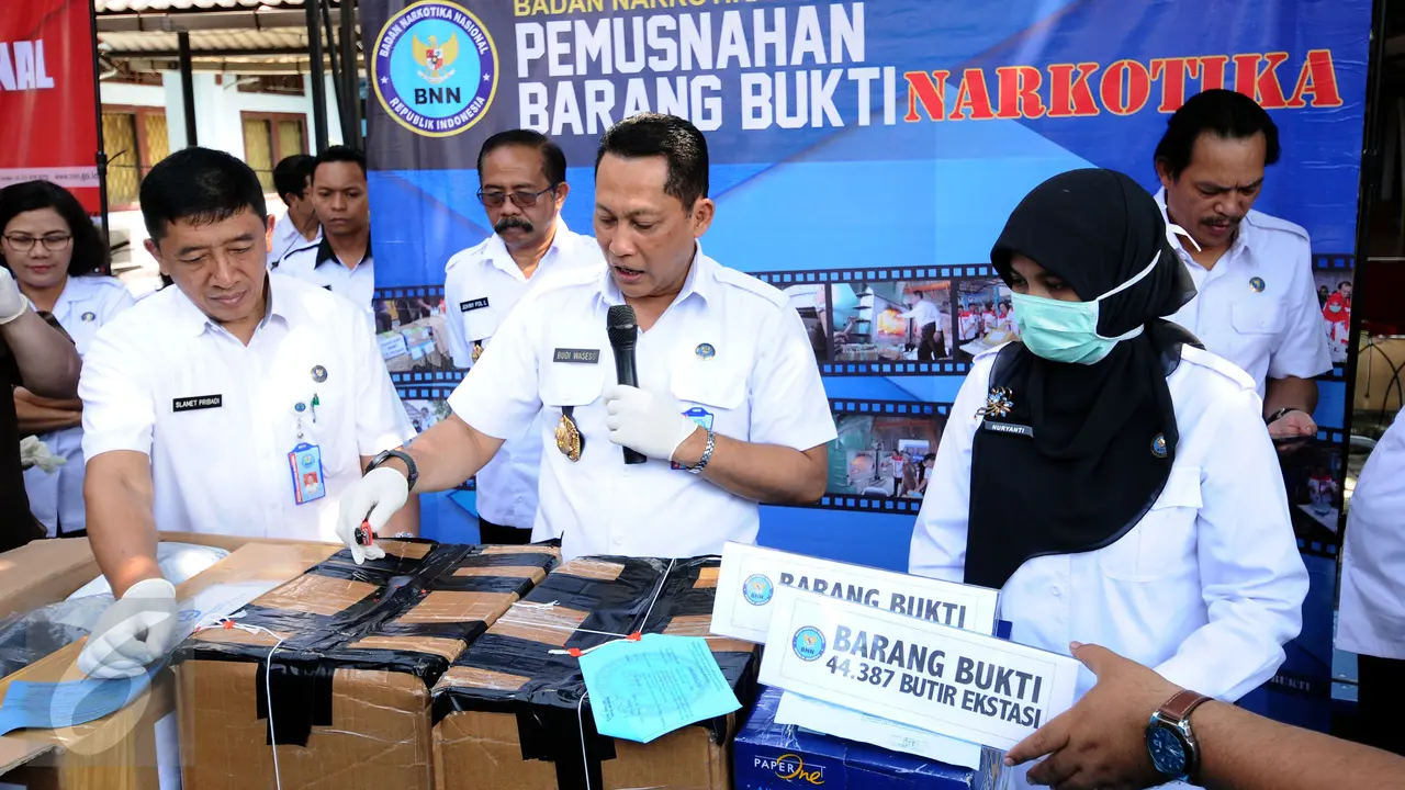 40,5 Kg Sabu dan 44 Ribu Butir Ekstasi Dimusnahkan BNN