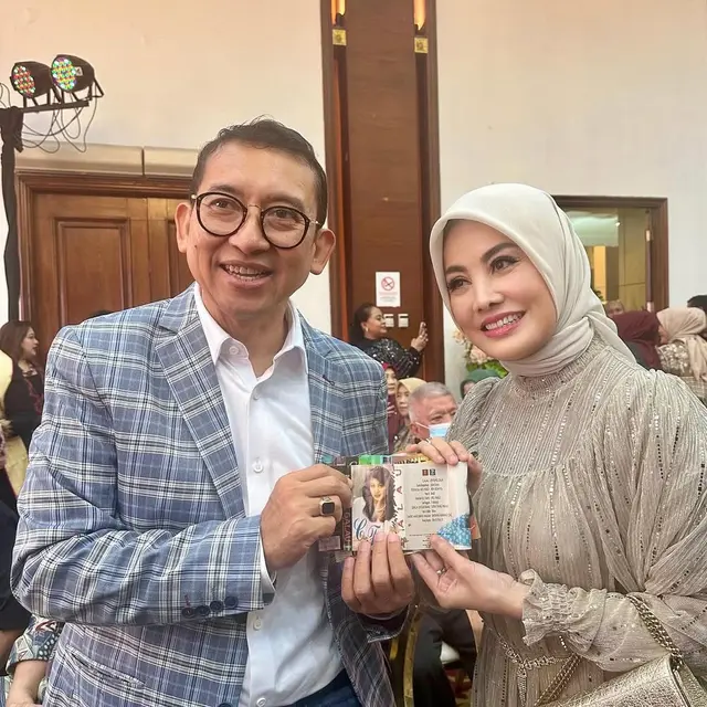 Potret Cici Paramida Tetap Cantik Dan Awet Muda Di Usia 51 Tahun/ Instagram @cici_faramida