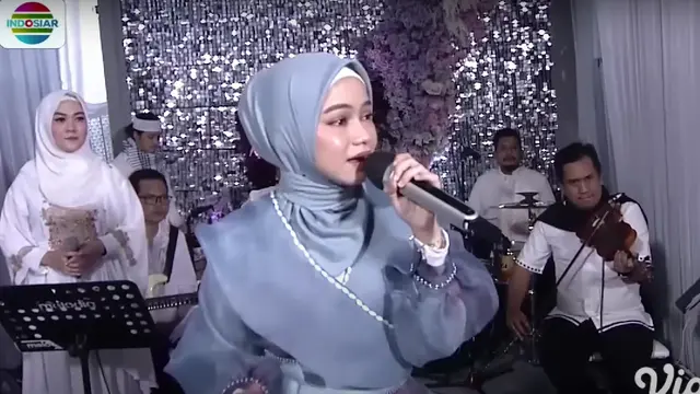 Penampilan Rara LIDA di acara pengajian dalam program pernikahan Via Vallen. (Tangkap Layar dari Indosiar / Vidio)