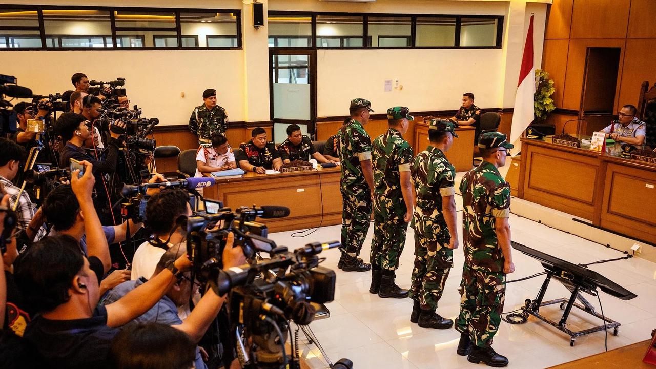 FOTO: Empat Prajurit Divonis Penjara dalam Kasus Penyiraman Air Keras terhadap Aktivis KontraS