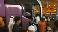 Jemaah Haji Indonesia kloter pertama saat tiba di Mekah dari Madinah. (Liputan6.com/Taufiqurrohman) 