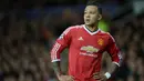 5. Memphis Depay, top skor Liga Belanda musim lalu itu didatangkan MU dengan harga 27,5 juta poundsterling. Namun hingga pekan ke-25 dirinya tak kunjung berkembang, bahkan kini mulai sering menjadi penghangat bangku cadangan. (AFP/Oli Scarff)