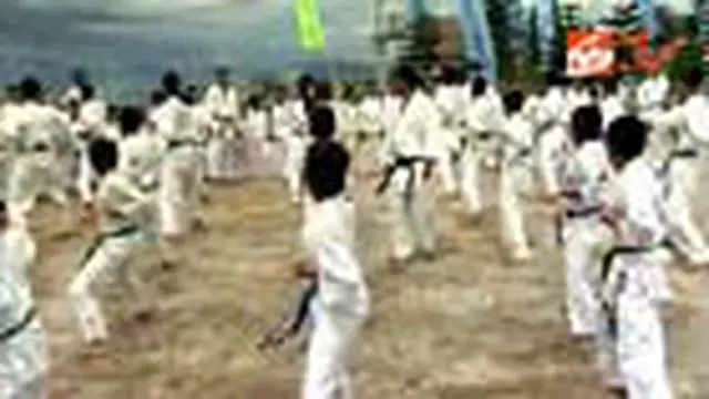 Sebuah dojo sedang dibangun di Balige, Sumut, untuk memotivasi atlet daerah itu meningkatkan prestasi di cabang karate. 