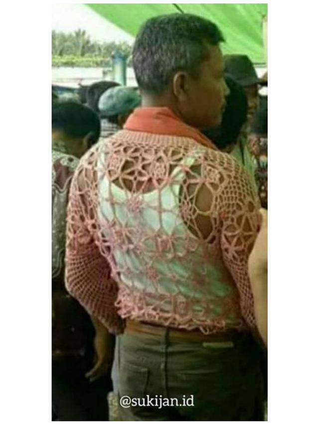 6 Momen Apes Salah Pakai Baju Ini Bikin Malu, Rasanya Ingin Segera Pulang