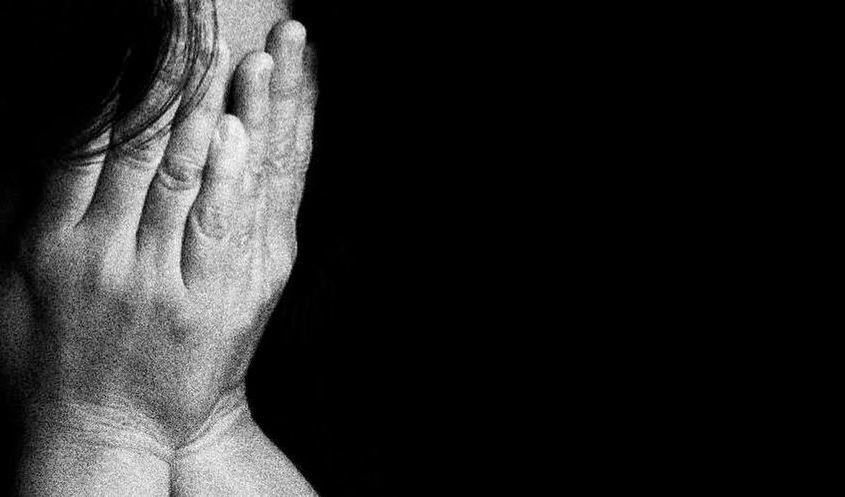 "Untuk anak yang pertama pelaku melakukannya 1 kali," katanya.<br>