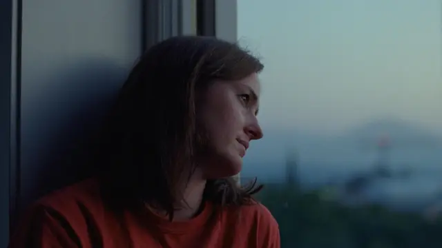 Renate Reinsve dalam film Sentimental Value. (Foto: Dok. Mer Film/ Eye Eye Pictures/ MK Productions/ BBC Film/ IMDb)