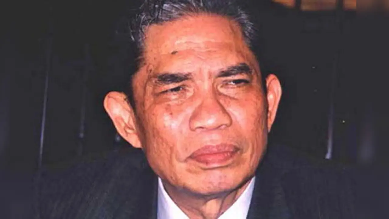 baharudin-lopa121229b.jpg