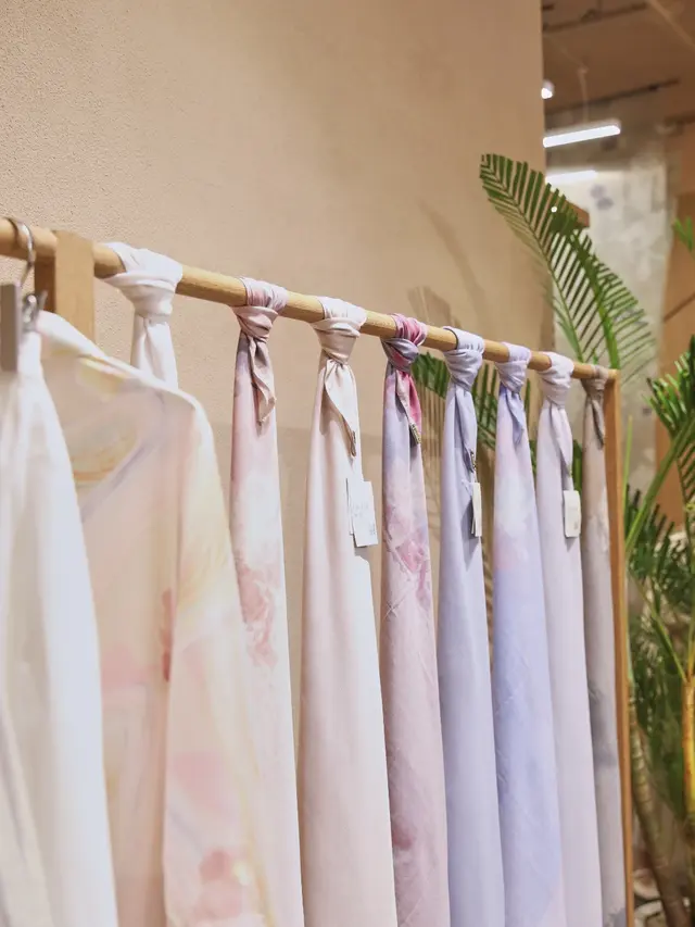 Kami Hadirkan 3 Koleksi Lebaran 2026, dari Sarimbit Keluarga Cerah & Playful hingga Nuansa Lembut Bertekstur