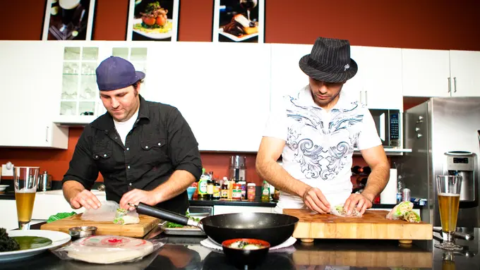 10 Tanda Kamu Sudah Jatuh Cinta Dengan Makanan