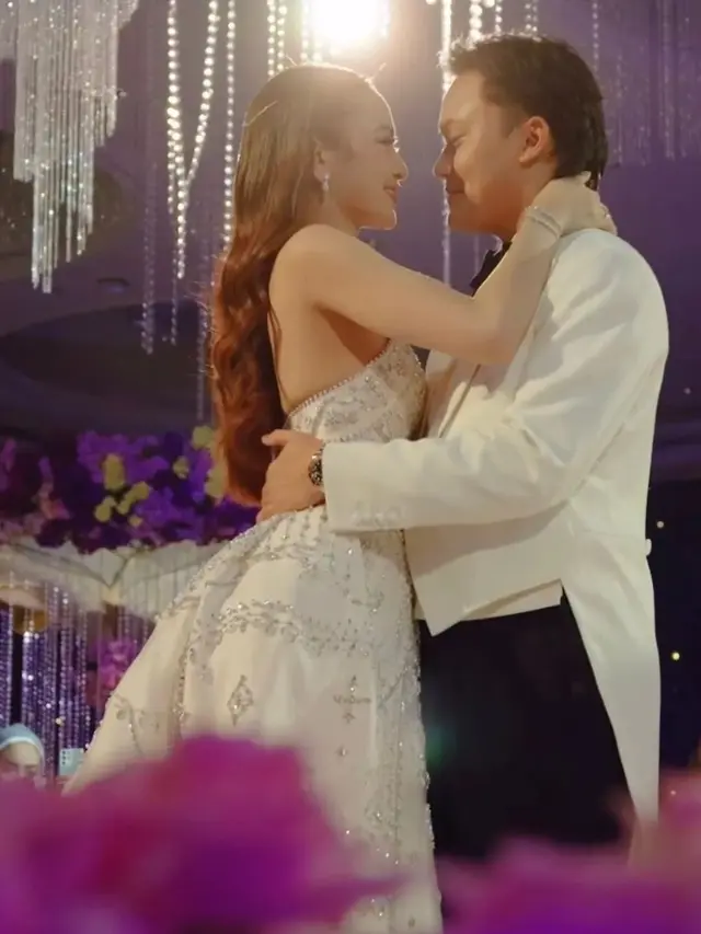 Mahalini dan Rizky Febian di Resepsi Nikah