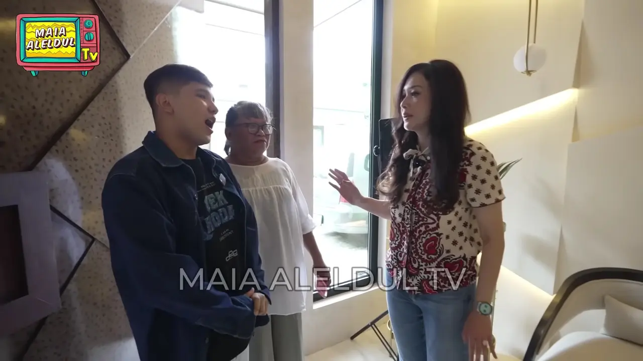 Potret Pintu Depan Kantor Maia Estianty di Pejaten
