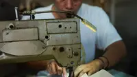 Perjalanan Bisnis Fashion Lokal, dari Grosir Online hingga Fokus Jeans Inovatif