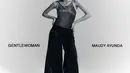 Dengan flair pants dan bodysuit, Maudy ayunda tampil begitu berbeda.  [Foto: instagram/ GentleWoman]