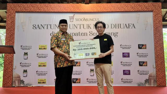 Lanjutkan Tradisi Berbagi, Sido Muncul Santuni 1.000 Duafa di Semarang Saat Ramadan