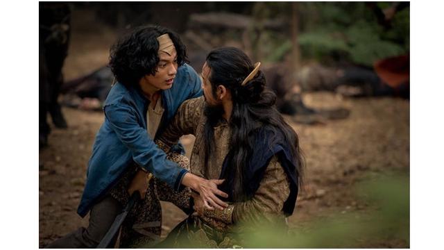 Pada 2018 ia sempat memiliki rambut gondrong dan ikut membintangi film Wiro Sableng 212.