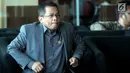 Sekretaris Jenderal DPR, Indra Iskandar menunggu panggilan penyidik KPK saat akan menjalani pemeriksaan di Jakarta, Senin (22/4). Indra Iskandar diperiksa sebagai saksi untuk tersangka Romahurmuziy terkait kasus dugaan jual beli jabatan di Kementerian Agama tahun 2018-2019. (merdeka.com/Dwi Narwoko)