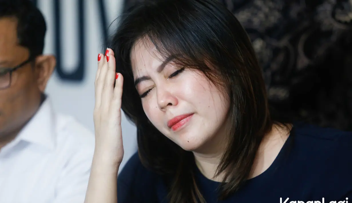 Arfita telah melayangkan gugatan  cerai di Pengadilan Negeri (PN) pada bulan Maret 2023. Perempuan seorang anak itu mengatakan,  pernikahan yang dibangun bersama Yama selama bertahun-tahun terlalu berat untuk di pertahankan. [Foto: Bayu Herdianto/KapanLagi.com]