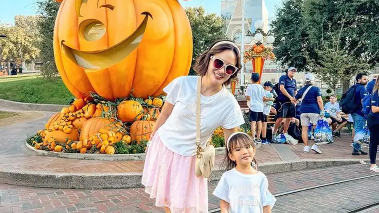 7 Pesona Shandy Aulia dan Claire Sang Putri, Tampil Memukau Jadi None Jakarta di Sekolah
