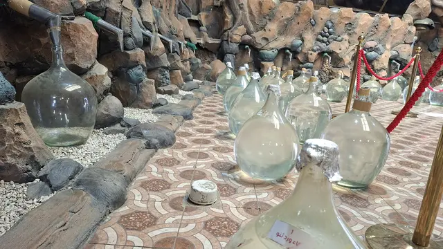 Pabrik parfum mawar legendaris Rashid Hussein Al-Qurashi, Taif, difoto pada 10 Juni 2026.