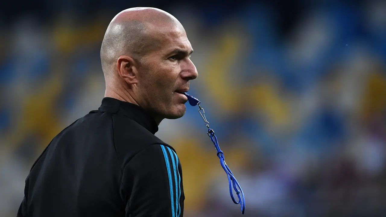 Zinedine Zidane, Legenda Sepak Bola Sang Pelatih Real Madrid