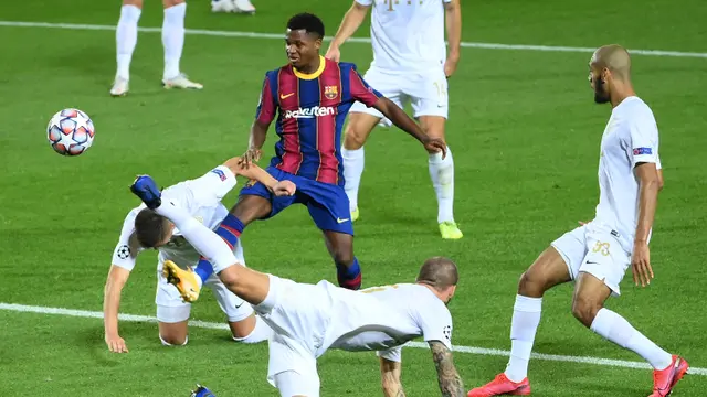 Gerard Pique Kartu Merah, Barcelona Pesta Gol di Laga Pembuka Liga Champions 2020/2021