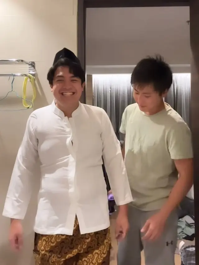 Potret Jerome Polin dan Tomo Yamashita (Instagram/@jeromepolin)