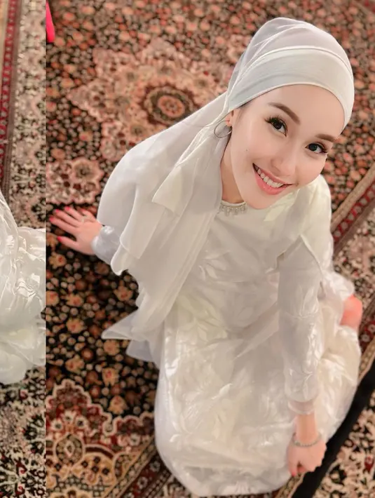 Kemarin, Ayu Ting Ting kembali memperlihatkan dirinya mengenakan turban berwarna putih. [Foto: Instagram/ayutingting92]