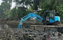 Jakarta Barat Tingkatkan Kapasitas Saluran Air di Jalan Basoka Raya, Antisipasi Banjir Kiriman
