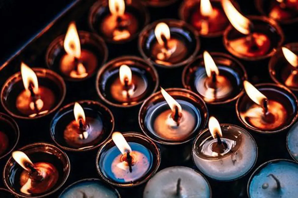 Api memberi kesan relaksasi/Copyright Pixabay.com