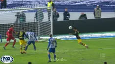 Shinji Kagawa mengamankan satu poin untuk Borussia Dortmund saat harus berjuang keras menahan imbang tuan rumah Hertha Berlin 1-1 ...