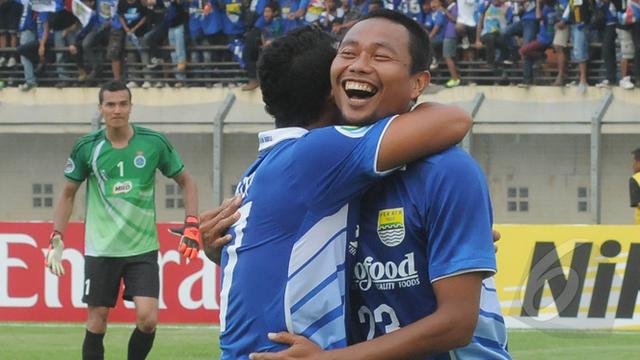 Menit Ke 19 M Ridwan Bawa Persib Ungguli Semen Padang Bola Liputan6 Com