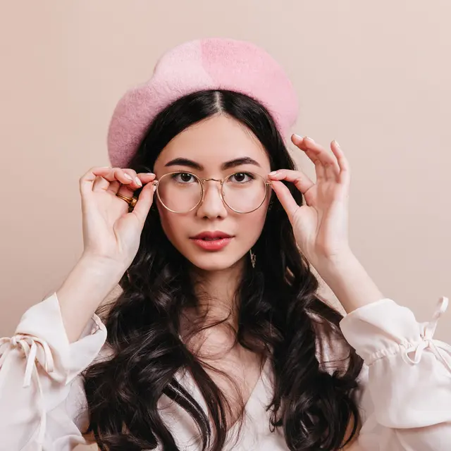 Punya naluri tajam dan berpikir kritis, 5 zodiak ini paling cocok jadi agen rahasia