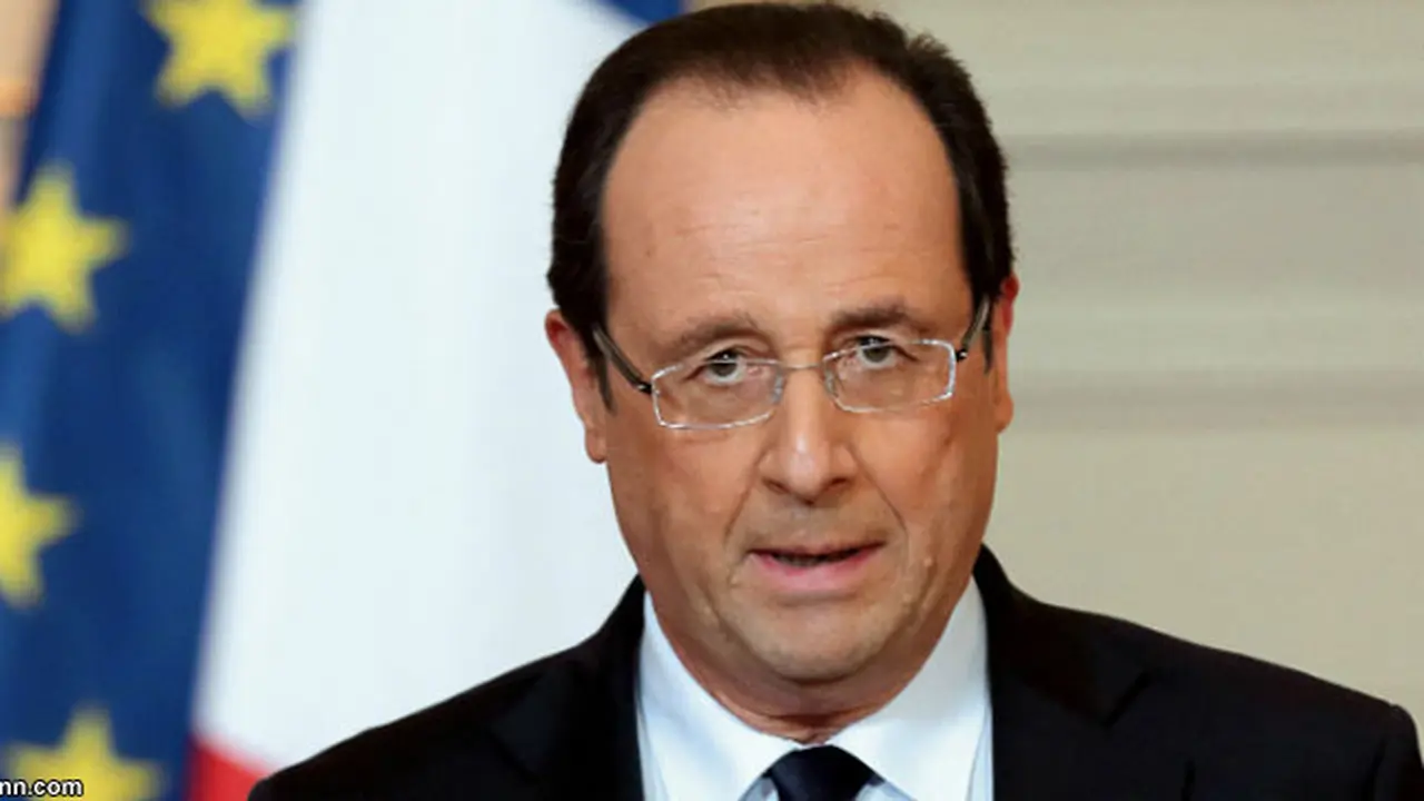 hollande-140128d-v.jpg