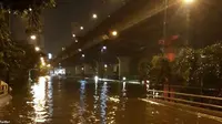 Hujan Lebat, Banjir di Kelapa Gading Kembali Naik