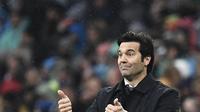 Pelatih Real Madrid, Santiago Solari, berharap timnya bisa terus mempertahankan performa impresif di La Liga Spanyol musim ini. (AFP/PIERRE-PHILIPPE MARCOU)