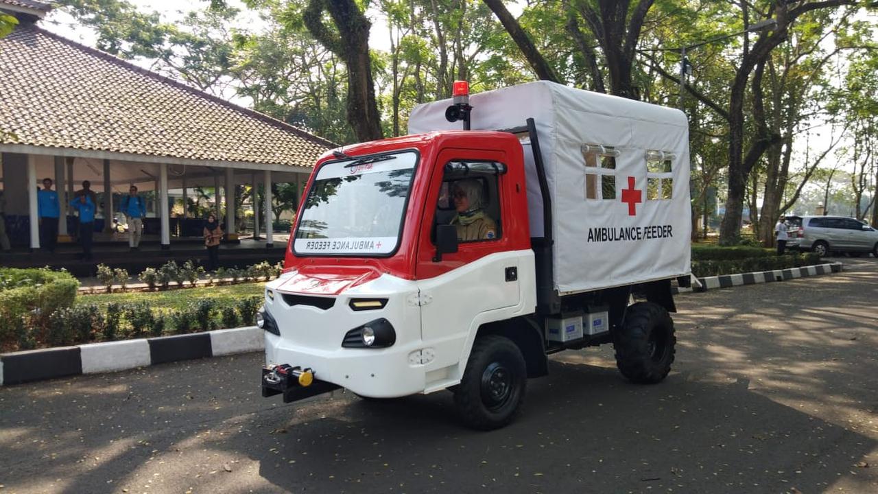 AMMDes Ambulance Feeder