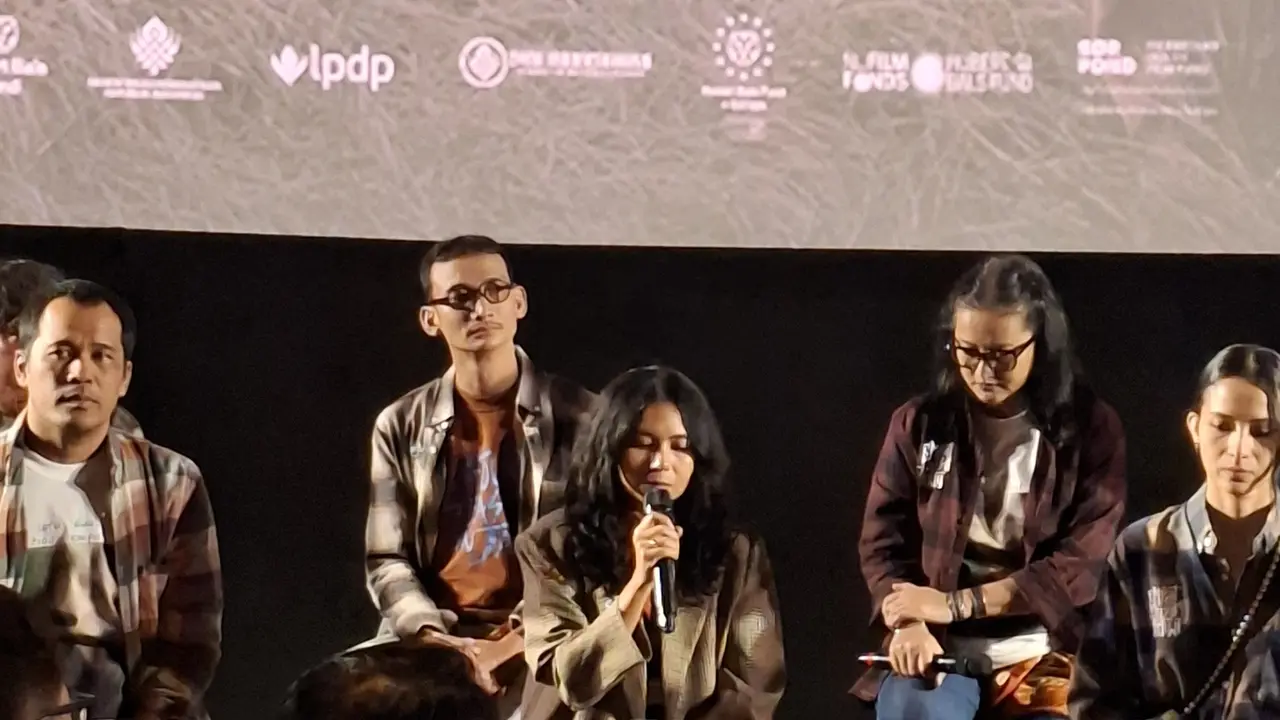 Film EMPAT MUSIM PERTIWI