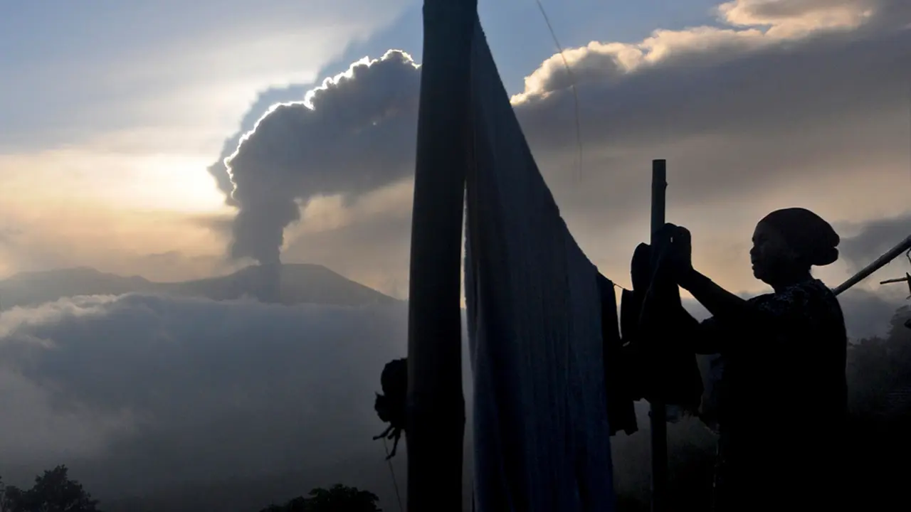 Gunung Marapi Erupsi