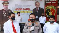 Polda Jatim membongkar kasus karaoke plus-plus di Madiun, Jawa Timur. (Foto: Liputan6.com/Dian Kurniawan)