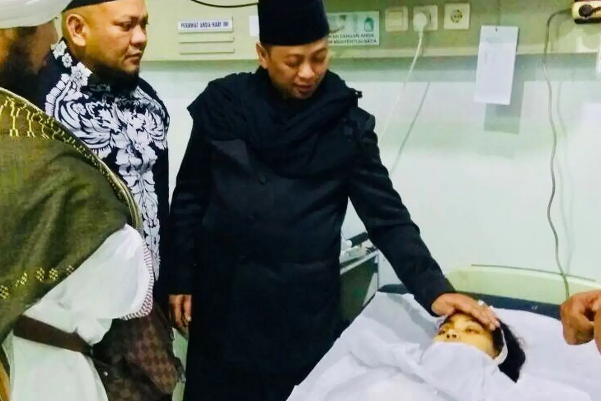 [Bintang] Istri Opick Meninggal Dunia