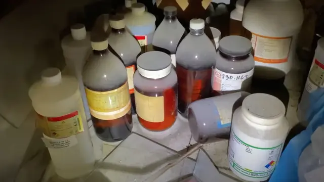 Beberapa barang yang ditemukan sudah melewati tanggal pemakaian.