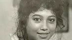 Meriam Bellina sering didapuk jadi aktris langganan peran antagonis di berbagai judul sinetron. Foto masa remaja Meriam Bellina pun jauh dari kata judes karena penampilannya menawan dengan senyum manisnya. Foto lawas ini pun banjir pujian. (Liputan6.com/IG/bellinamer)