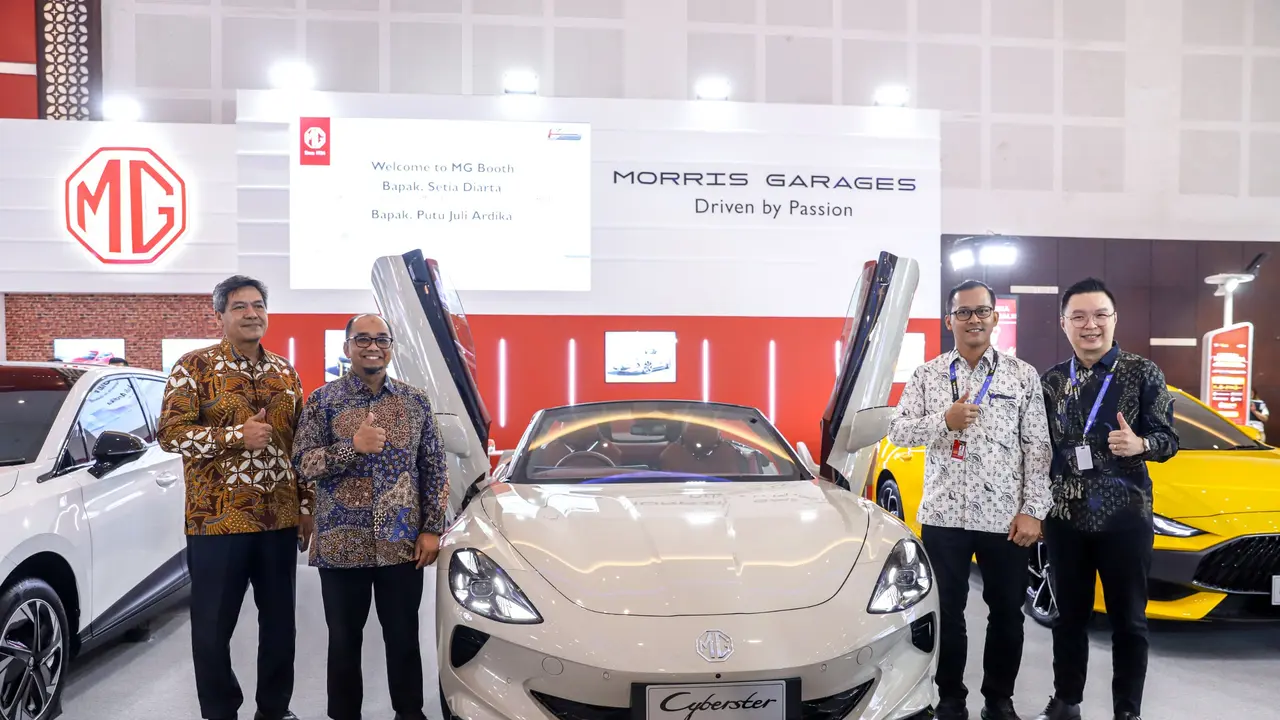 Perkuat Eksistensi di Jawa Timur, MG Pamer Cyberster dan MG4 EV di GIIAS Surabaya 2025 (ist)