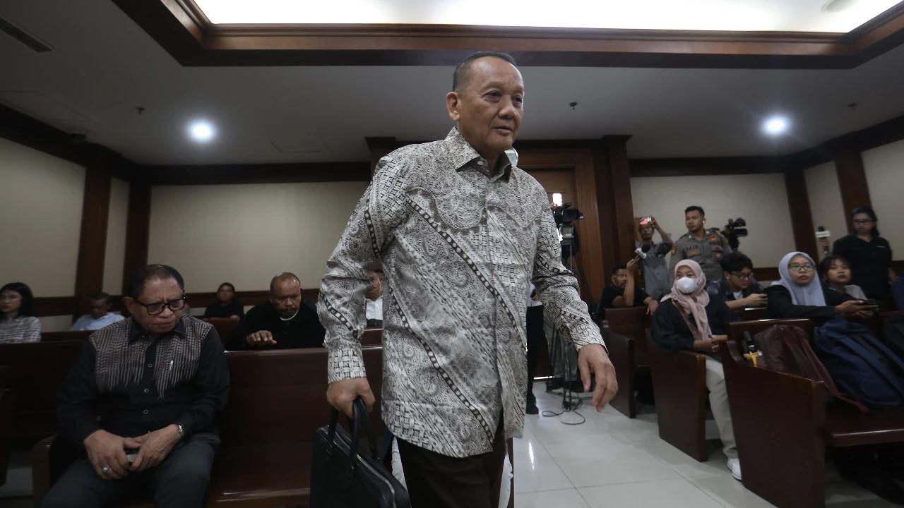 FOTO: Eks Sekretaris MA Nurhadi Divonis Lima Tahun Penjara