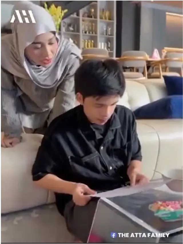 6 Momen Atta Halilintar Dapat Tawaran Jadi Ketua RT atau RW, Aurel Ikut Kaget