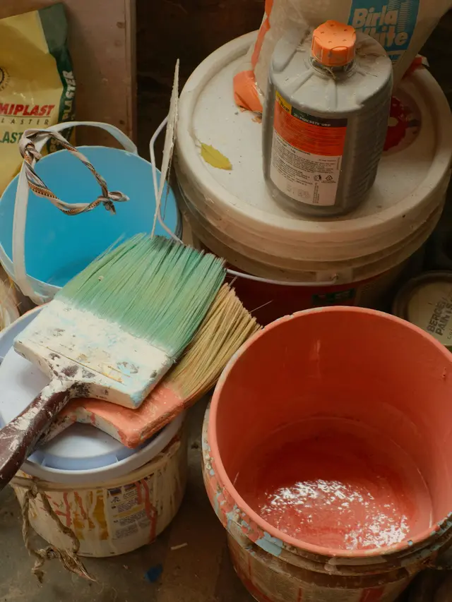 ilustrasi cat tembok