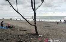 Petugas Gencarkan Patroli Pantai Selatan Cianjur, Waspada Gelombang Tinggi Saat Libur Panjang