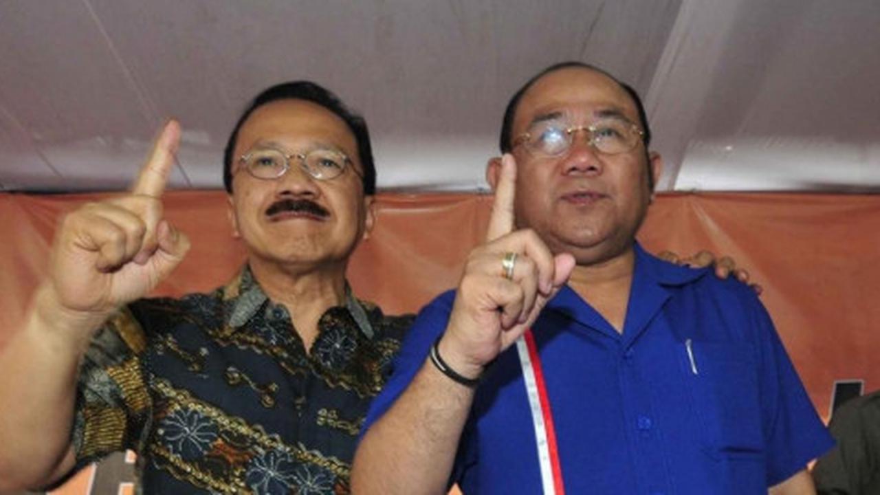 Mengantarkan Timses Foke-Nara